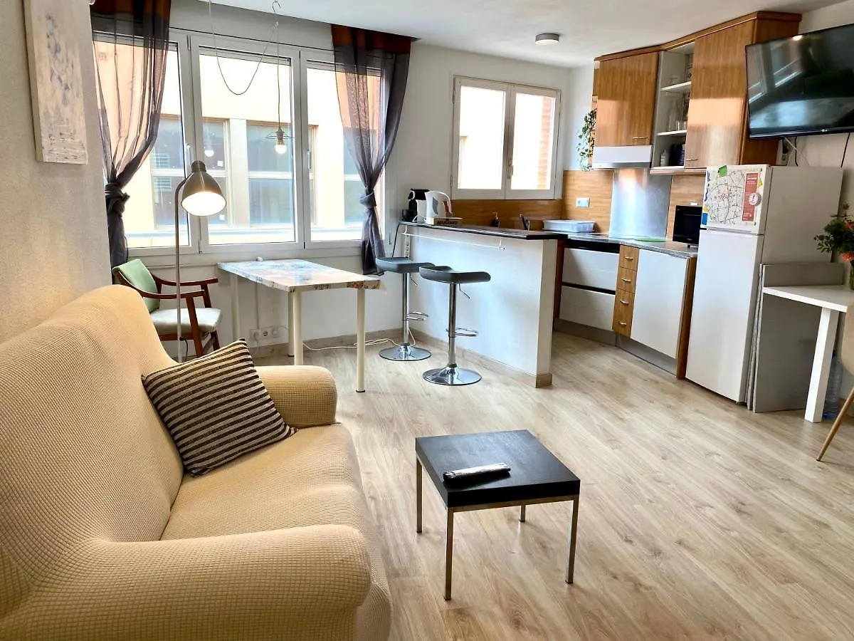 Apartamento Piso en Terrassa Centro +Piscina+Terraza+Vistas