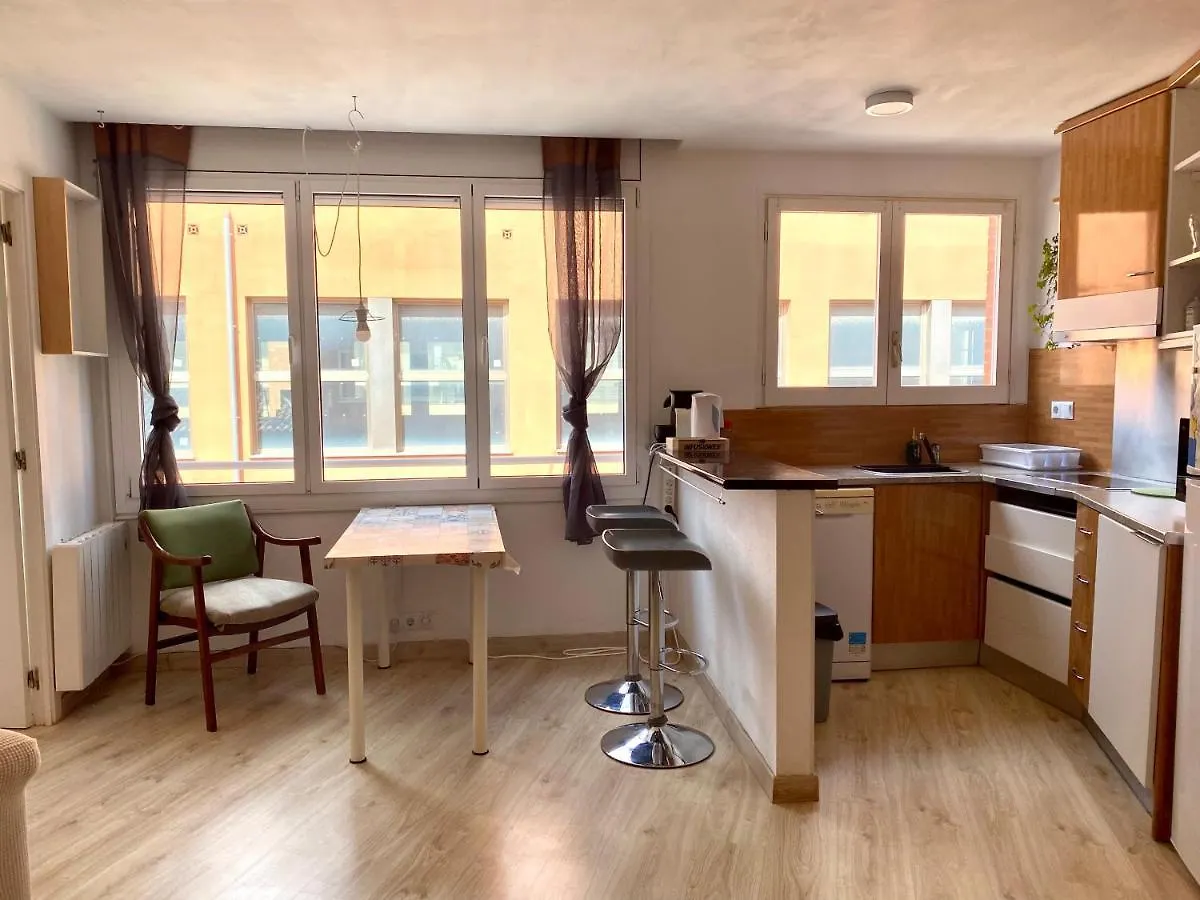 Apartamento Piso en Terrassa Centro +Piscina+Terraza+Vistas España